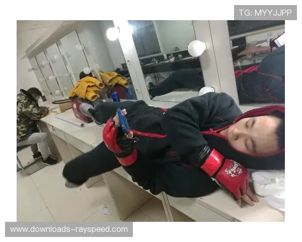缠斗大师高俊野激战站立猛将泽朗扎西巅峰对决引爆蝇量级荣耀争锋 缠斗大师高俊野激战站立猛将泽朗扎西巅峰对决引爆蝇量级荣耀争锋