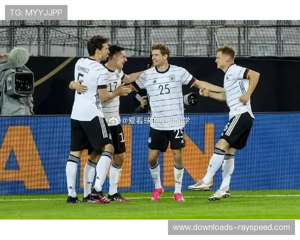 德国队世预赛6-0横扫斯洛伐克,维尔茨两助、萨内双响 德国队世预赛6-0横扫斯洛伐克,维尔茨两助、萨内双响